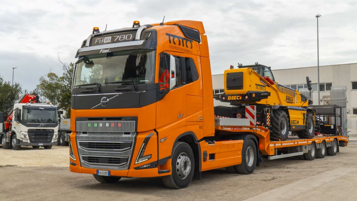 VOLVOITALIA52CAMIONES5