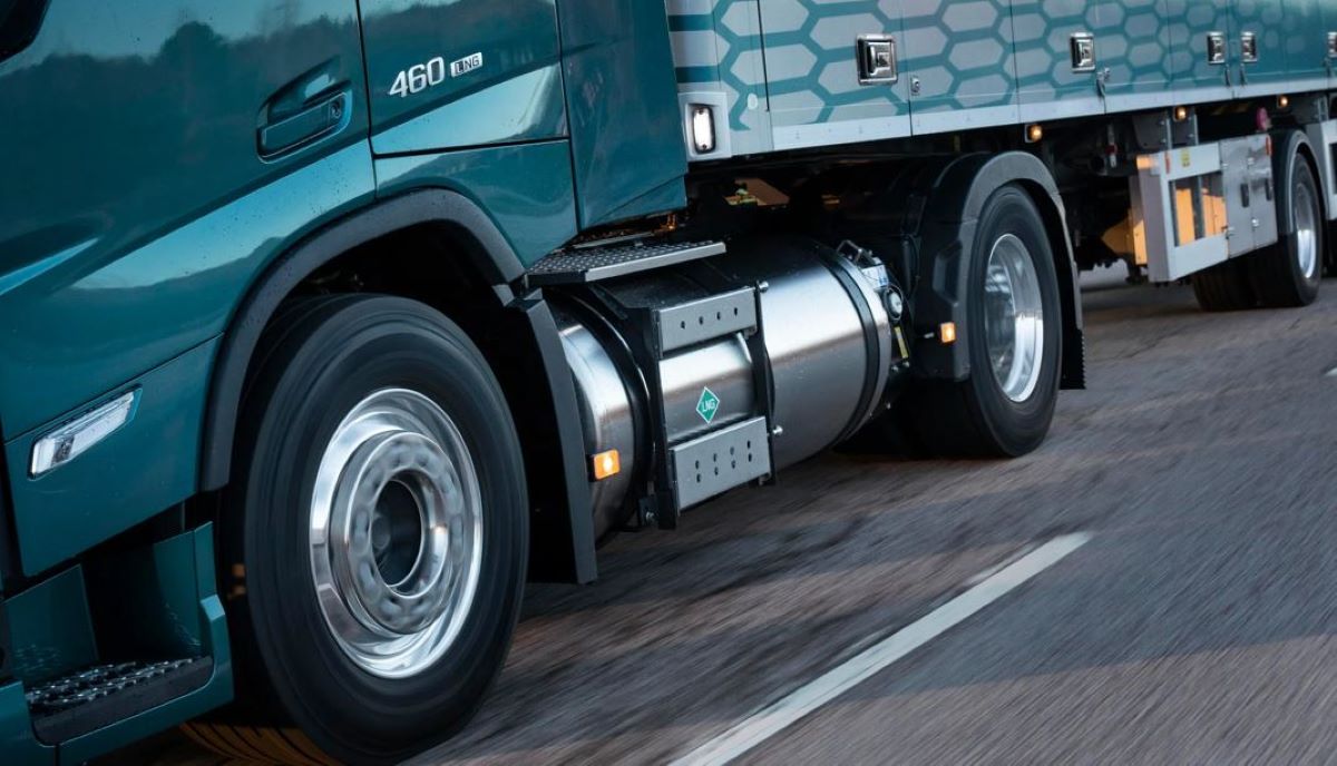 Volvo Trucks logra un nuevo hito con 10.000 camiones de gas vendidos en el mundo