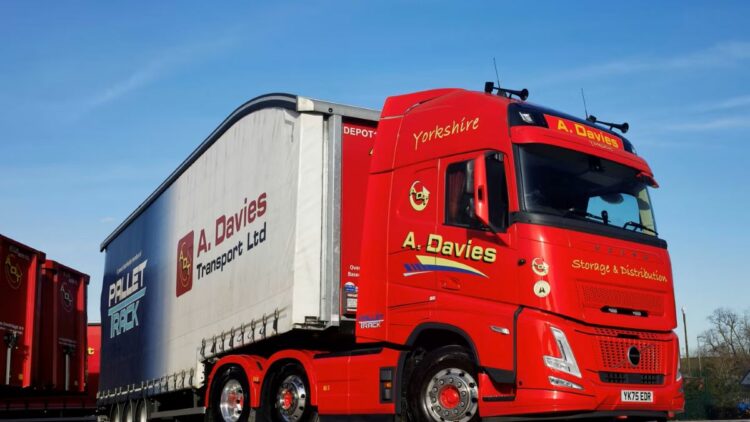 A. Davies Transport incorpora 15 Volvo FH Aero para el transporte en todo el país