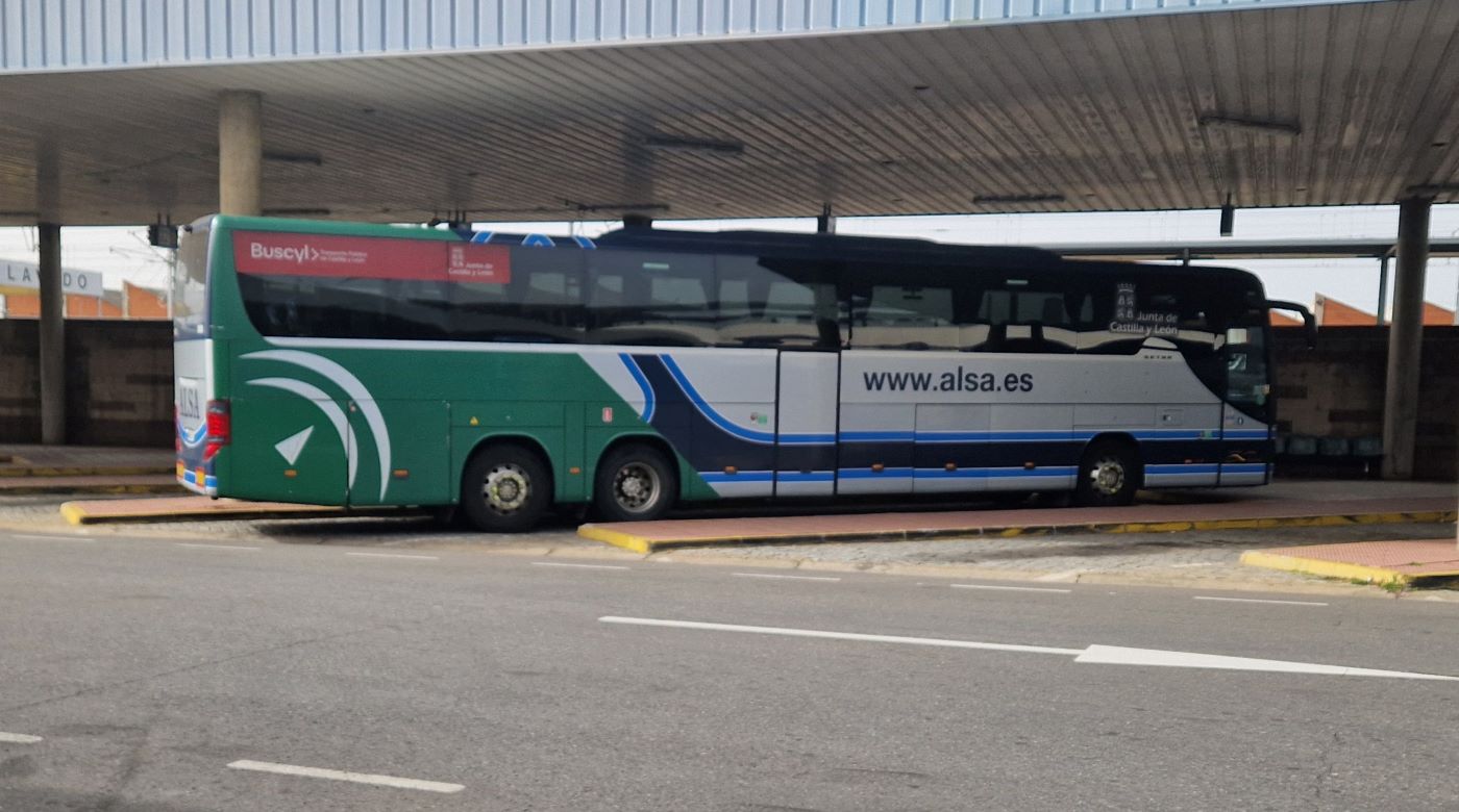 USO lamenta el estado de la flota de Autocares Castilla y León SAU