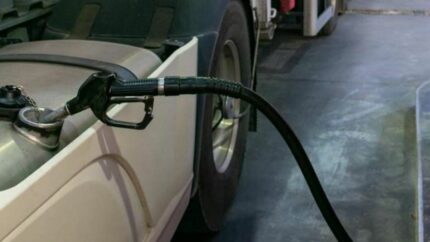 CETM recuerda la obligación de revisar el precio del transporte ante la subida del precio de los combustibles
