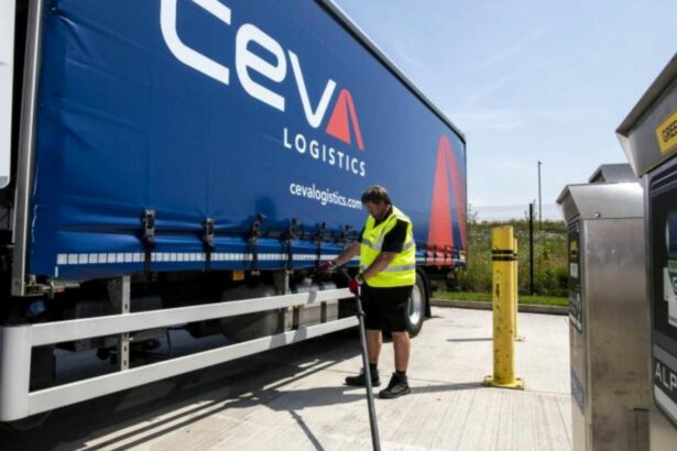 No está claro si CMA CGM está pensando en vender CEVA Logistics. Opinión