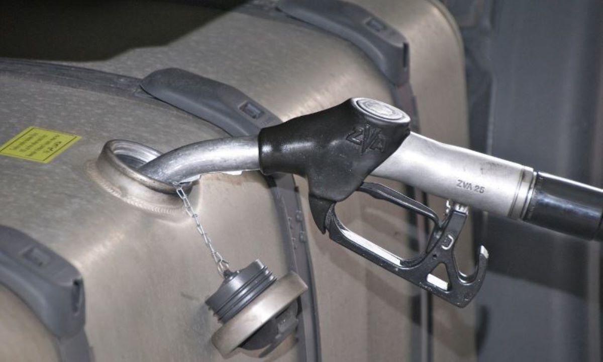 IRU pide a los ministros de transporte de la UE medidas urgentes por los precios del gasóleo