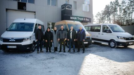 MAN dona cuatro MAN TGE para el transporte escolar en Ucrania