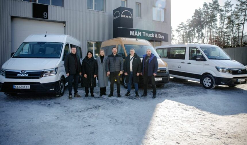 MAN dona cuatro MAN TGE para el transporte escolar en Ucrania