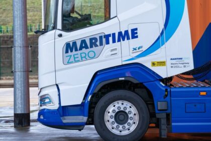 Maritime Transport comienza a transportar con camiones eléctricos en Reino Unido