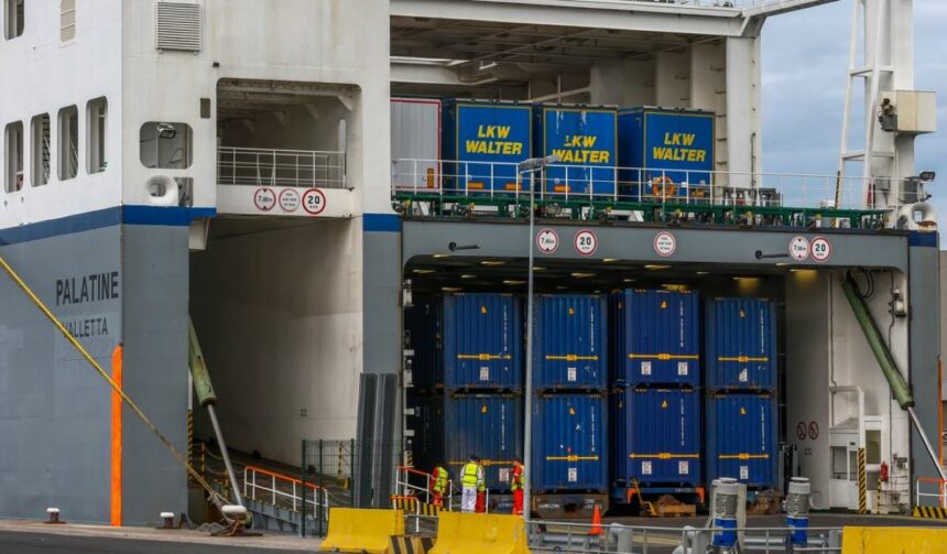 El Puerto de Santander impulsa la creación de una autopista ferroviaria entre Santander y Madrid