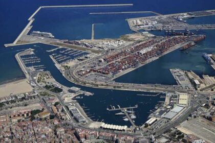 Valenciaport adjudica las obras de las instalaciones de la AEAT y la Guardia Civil en el puerto de València