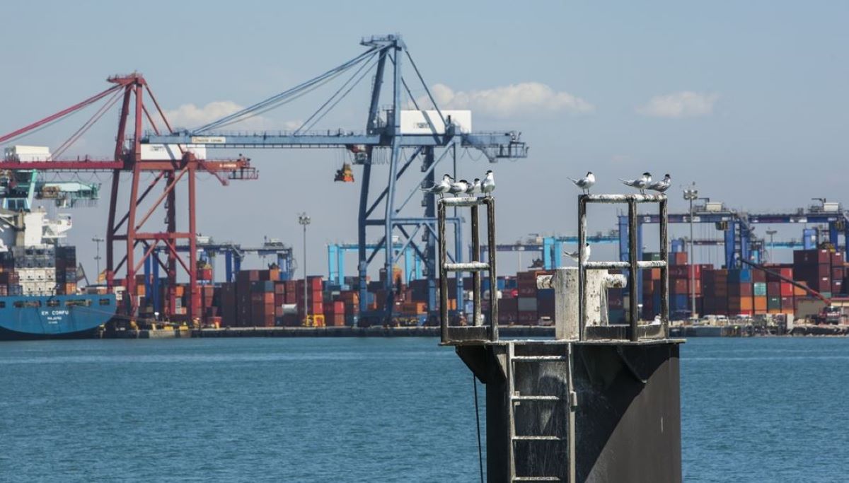 Valenciaport adapta sus puertos al cambio climático