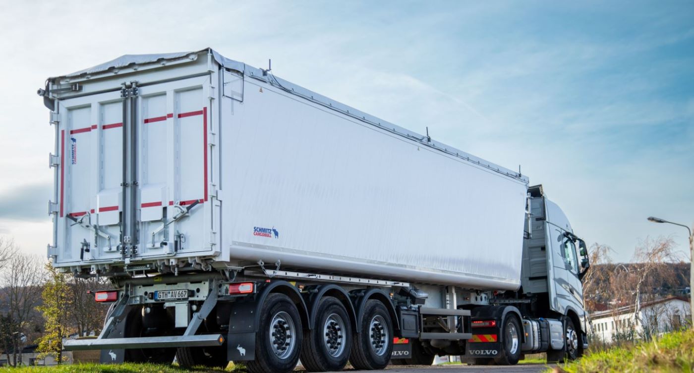 Schmitz Cargobull presenta la carrocería de aluminio mejorada para el semirremolque basculante S.KI AK LIGHT