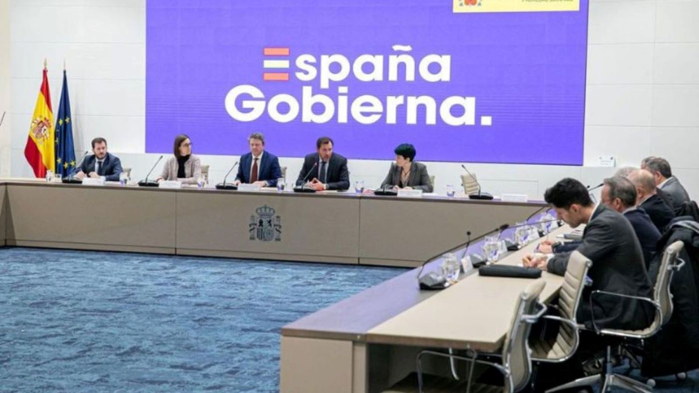 Los acuerdos de la reunión entre el CNTC y el Ministerio de Transportes y Movilidad Sostenible