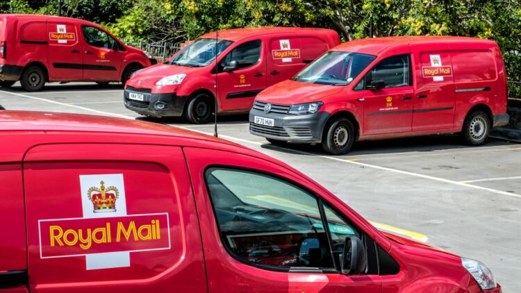 Kretinsky defiende la actuación de Royal Mail