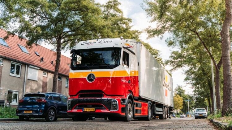Simon Loos hace un pedido de 75 camiones eléctricos Mercedes-Benz eActros 600