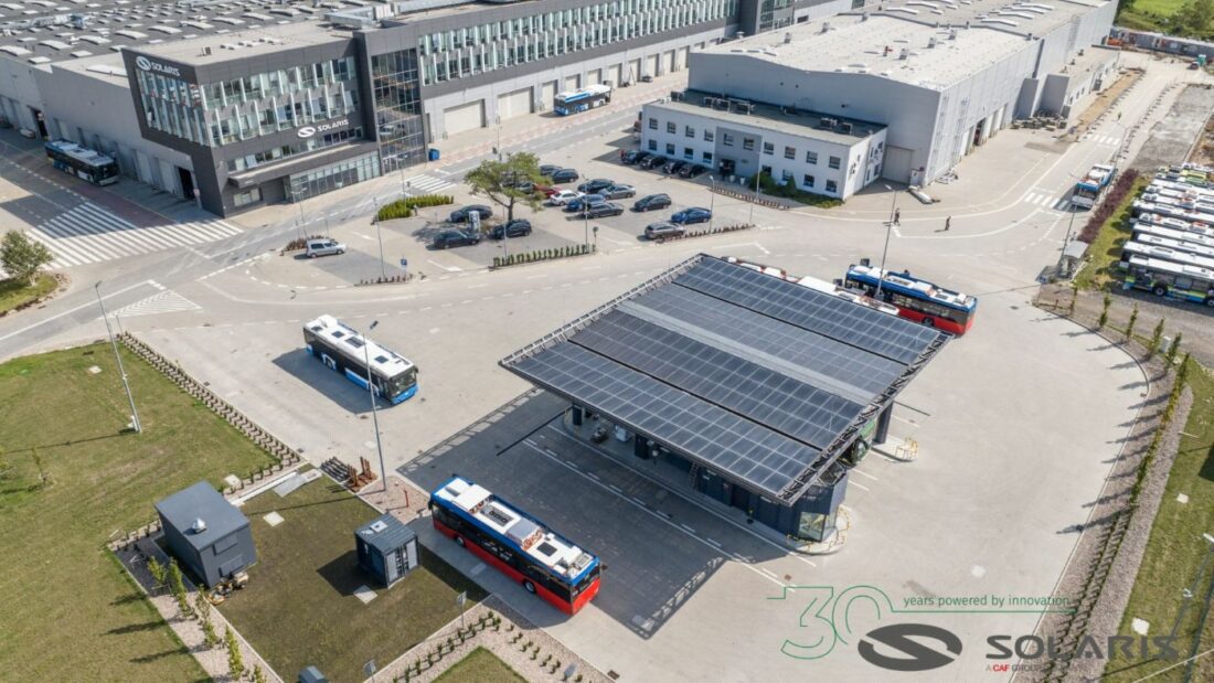 Solaris cumple 30 años como referente en autobuses urbanos y de cero emisiones