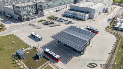 Solaris cumple 30 años como referente en autobuses urbanos y de cero emisiones