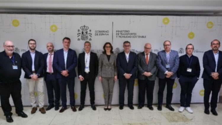 Transportes y el CNTC acuerdan un nuevo Real Decreto-ley de ayudas para el transporte de mercancías por carretera