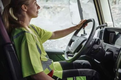 ASTIC advierte que, sin políticas de apoyo, no avanza la incorporación de la mujer al transporte