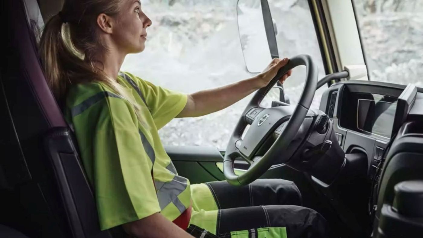 ASTIC advierte que, sin políticas de apoyo, no avanza la incorporación de la mujer al transporte