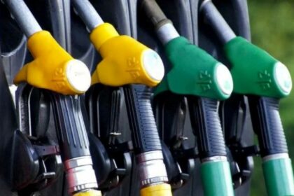 FACUA detecta hasta 1,18 euros de diferencia en el precio del gasóleo en una misma provincia