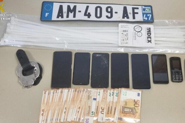 4 detenidos por secuestrar a un camionero en la A-3 y robar mercancía por un millón de euros