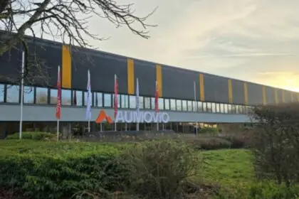 AUMOVIO vende su planta de fabricación de Mechelen al Grupo Dumarey
