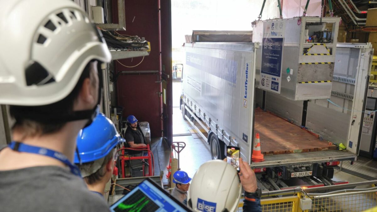 Antimateria transportada por carretera por primera vez