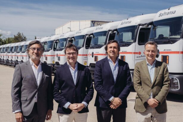 Baltransa incorpora a su flota 25 camiones Mercedes-Benz Actros 1846 LS StreamSpace ProCabin