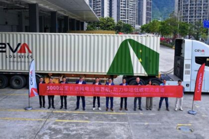 CEVA Logistics y Lenovo realizan un transporte con un camión eléctrico a lo largo del corredor China-Kazajistán