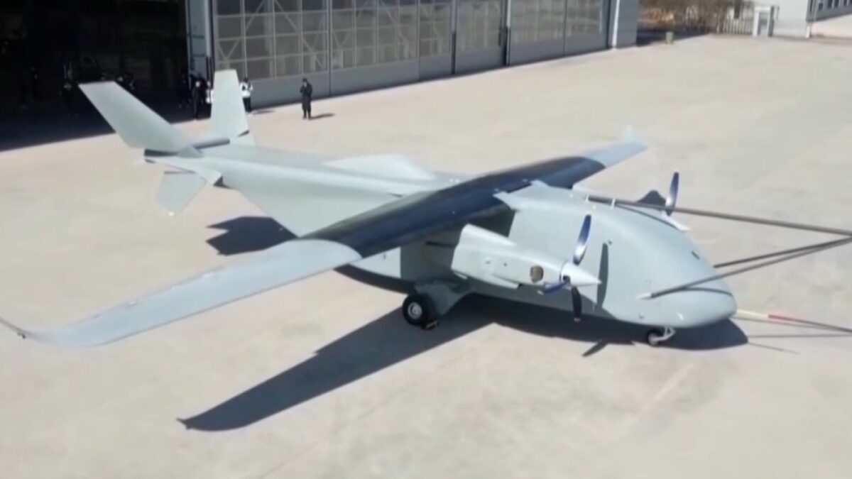 China prueba con éxito un dron que transporta 7 toneladas. Foto de archivo China prueba con éxito un dron que transporta 7 toneladas