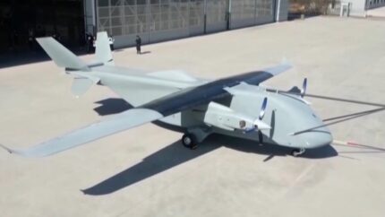 China prueba con éxito un dron que transporta 7 toneladas