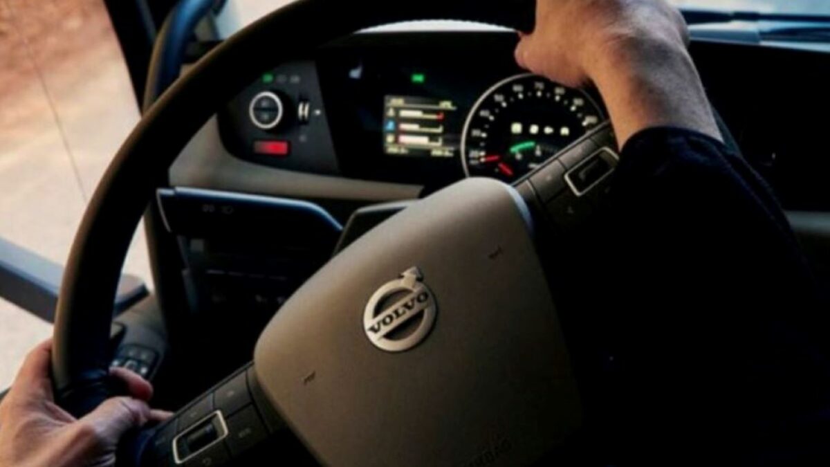 Irlanda amplía los tiempos de conducción y descanso a los camioneros por las bloqueos de días pasados. Foto de archivo Irlanda amplía los tiempos de conducción y descanso a los camioneros por las bloqueos de días pasados