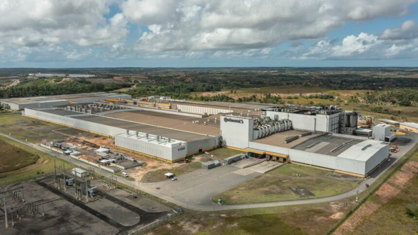 Continental celebra 20 años de producción de neumáticos en Brasil