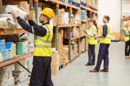 La logística alcanza su máximo histórico de trabajadores en España con más de 900.000 empleados
