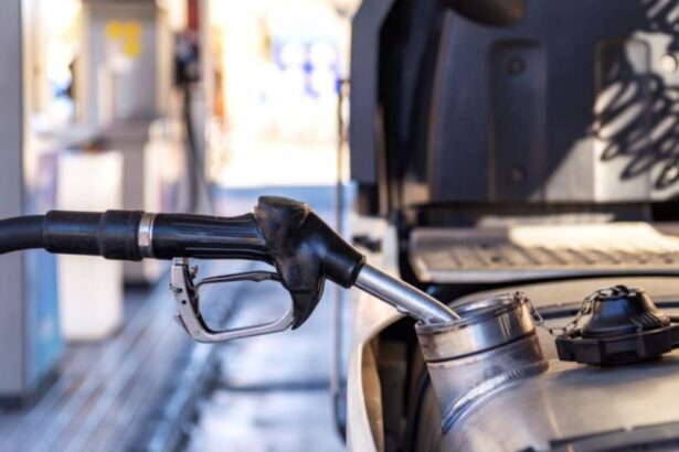 Detenido un trabajador por estafar 100.000 euros en gasóleo a una empresa de transporte