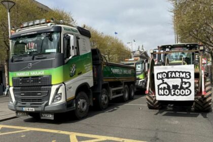 Restablecer el suministro de combustible a las gasolineras de Irlanda puede tardar 10 días