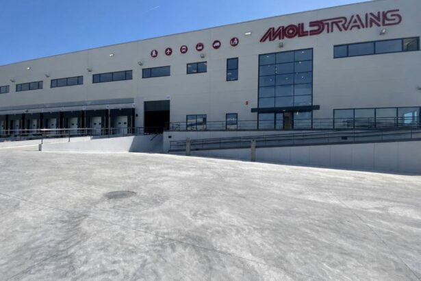 El Grupo Moldtrans crece en Cataluña con un moderno centro logístico en Barcelona