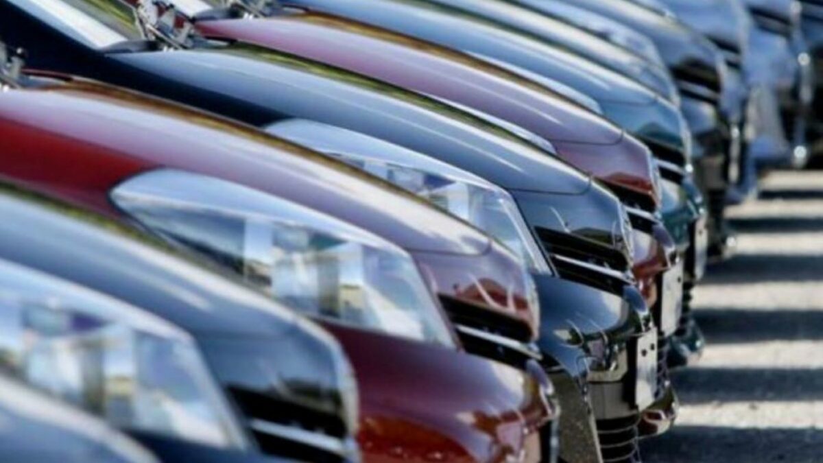 Las últimas exigencias de la industria automovilística podrían costar a la UE 74.000 millones de euros