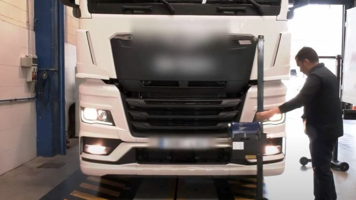 Los transportistas valencianos ganan aliados en su lucha para cambiar el modelo de las ITV