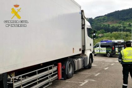 Investigado un camionero que circulaba a 138 km/h y dio positivo en cocaína