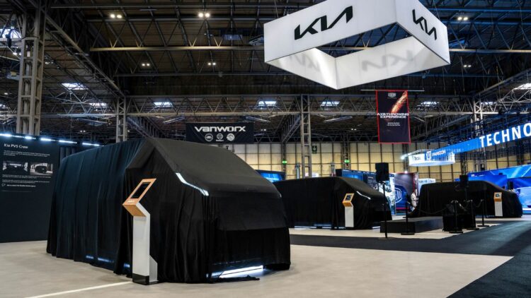 Kia presenta en Europa dos nuevas versiones del PV5 Cargo