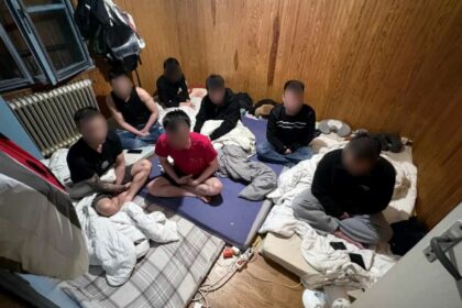 Hasta 50.000 euros por llevar a un migrante en un camión al Reino Unido