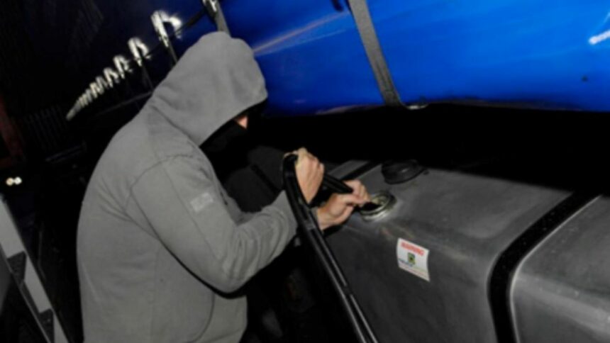 Aumentan los robos de combustible a los camioneros por el alto precio del gasóleo