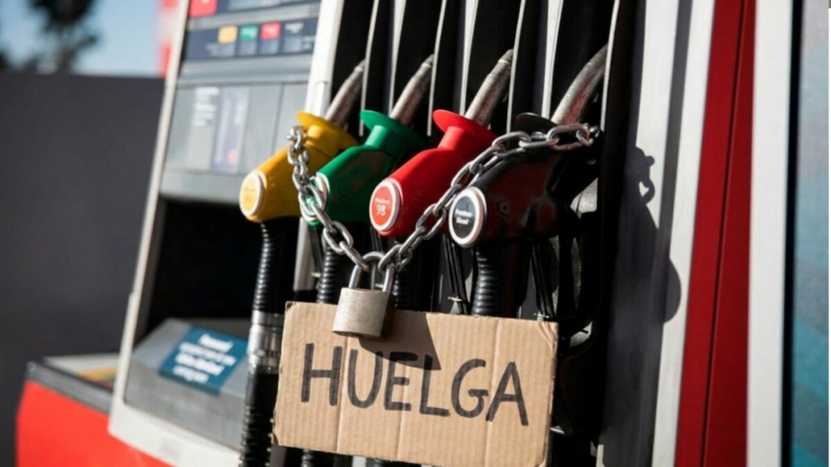 Los sindicatos convocan huelga de los trabajadores de gasolineras