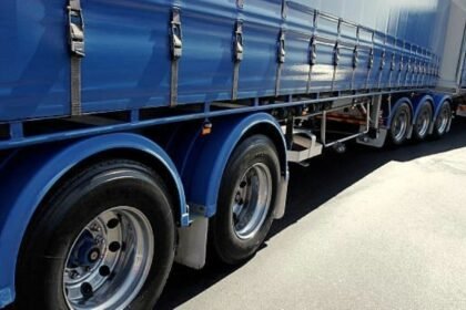 Lecitrailer continúa liderando las matriculaciones de remolques y semirremolques en marzo