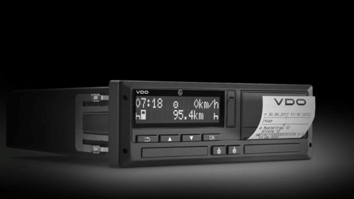 Orden FOM/1190/2005 implantación tacógrafo digital