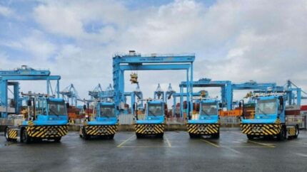 APM Terminals Maasvlakte II, Embotech y Terberg amplían su flota de tractoras eléctricas automáticas