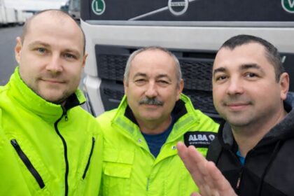 El trabajo de un camionero que se convirtió en un viaje familiar