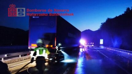 Un herido en la colisión entre dos camiones en la A-15