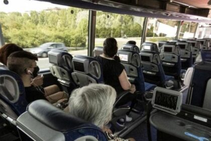 La Comisión Europea reconoce papel del autocar en la movilidad urbana y pide mejorar su acceso a las ciudades