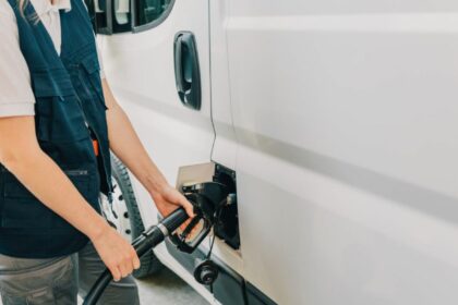 Webfleet anima a los gestores de flotas al ahorro de combustible ante el aumento de los costes